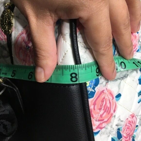 NWT BETSEY JOHNSON FLORAL QUILTED WEEKENDER BAG COTTAGECORE TRAVEL VACATION‎ - Picture 13 of 13